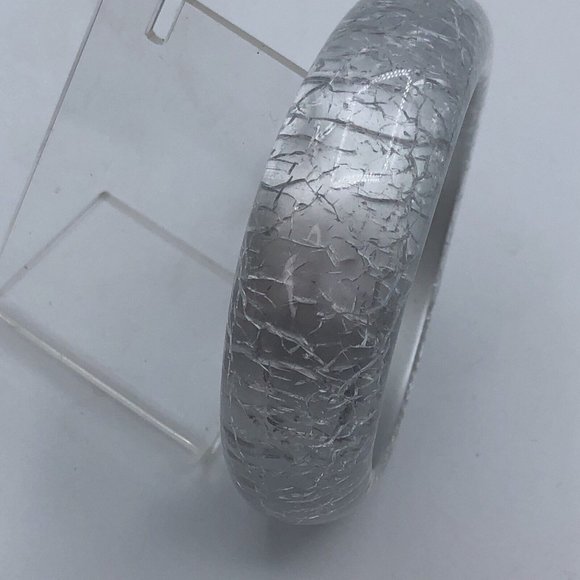 Vintage Lucite Bangle Wide Chunky Dome Asymetrical Bangle Bracelet - Picture 10 of 10